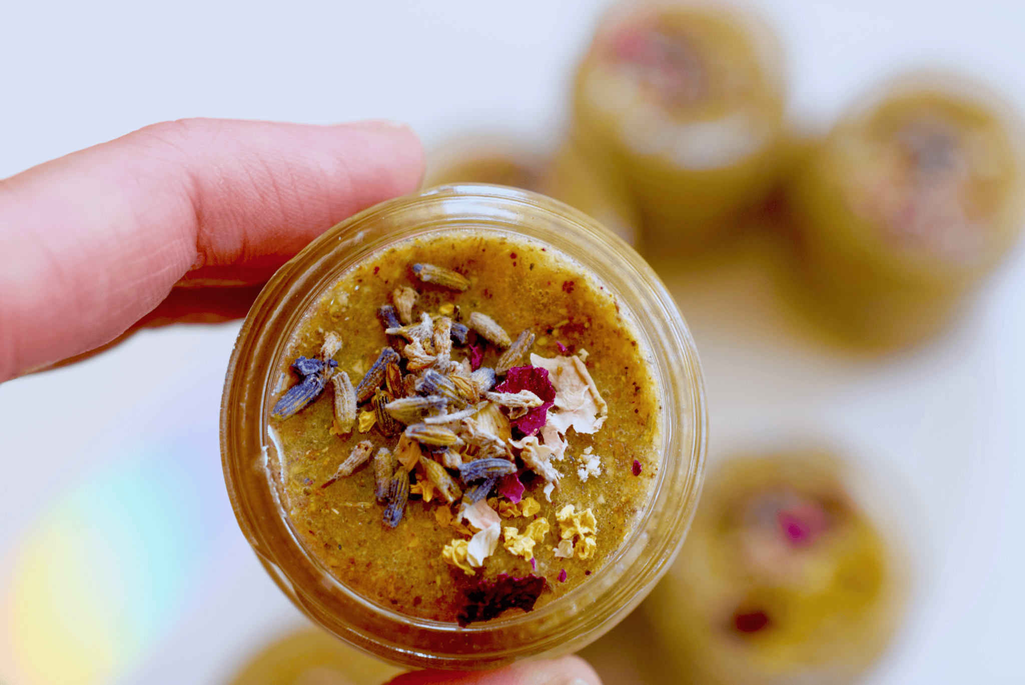 plant makeup Wild Flower Honey Scrub