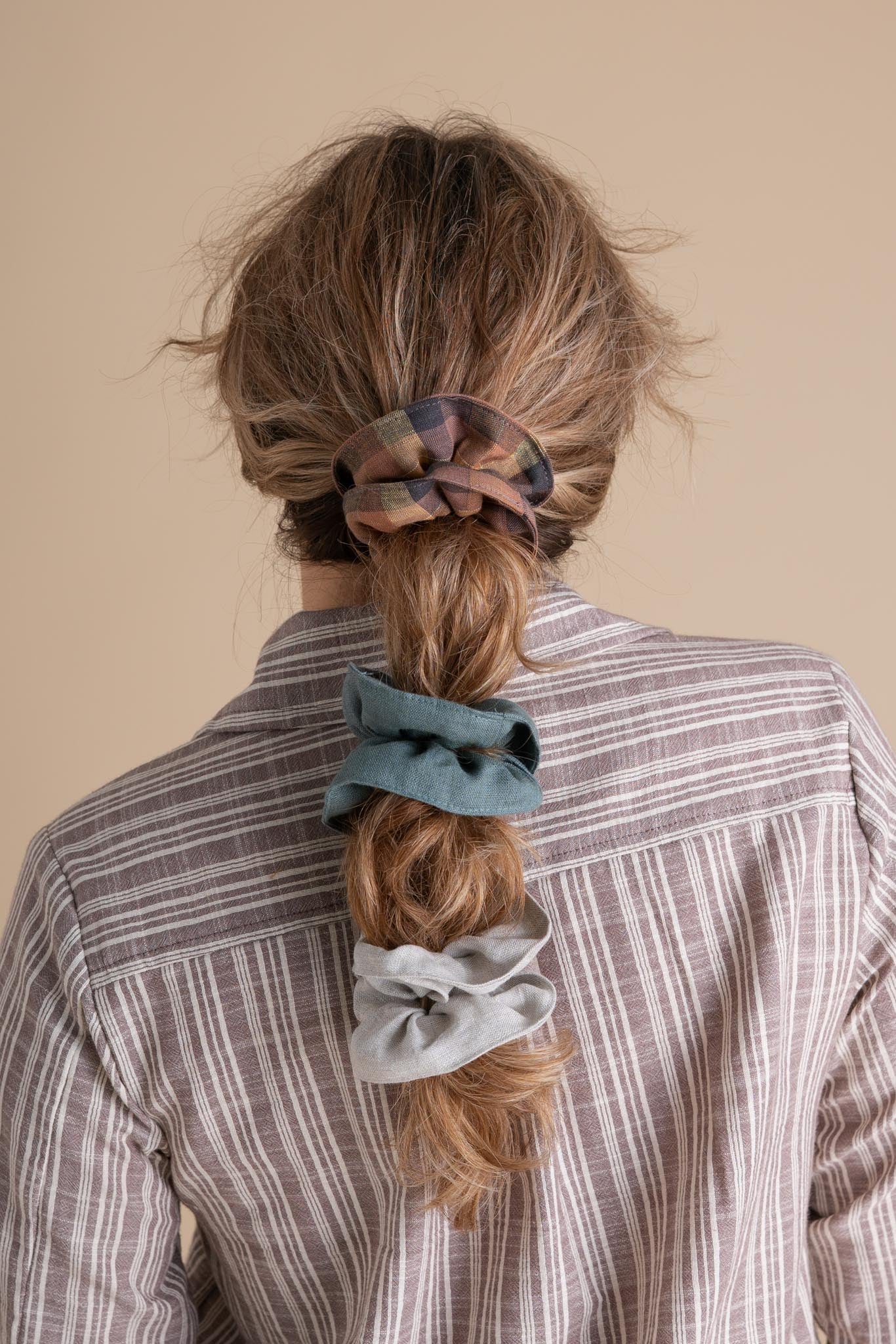 Scrunchies in Linen