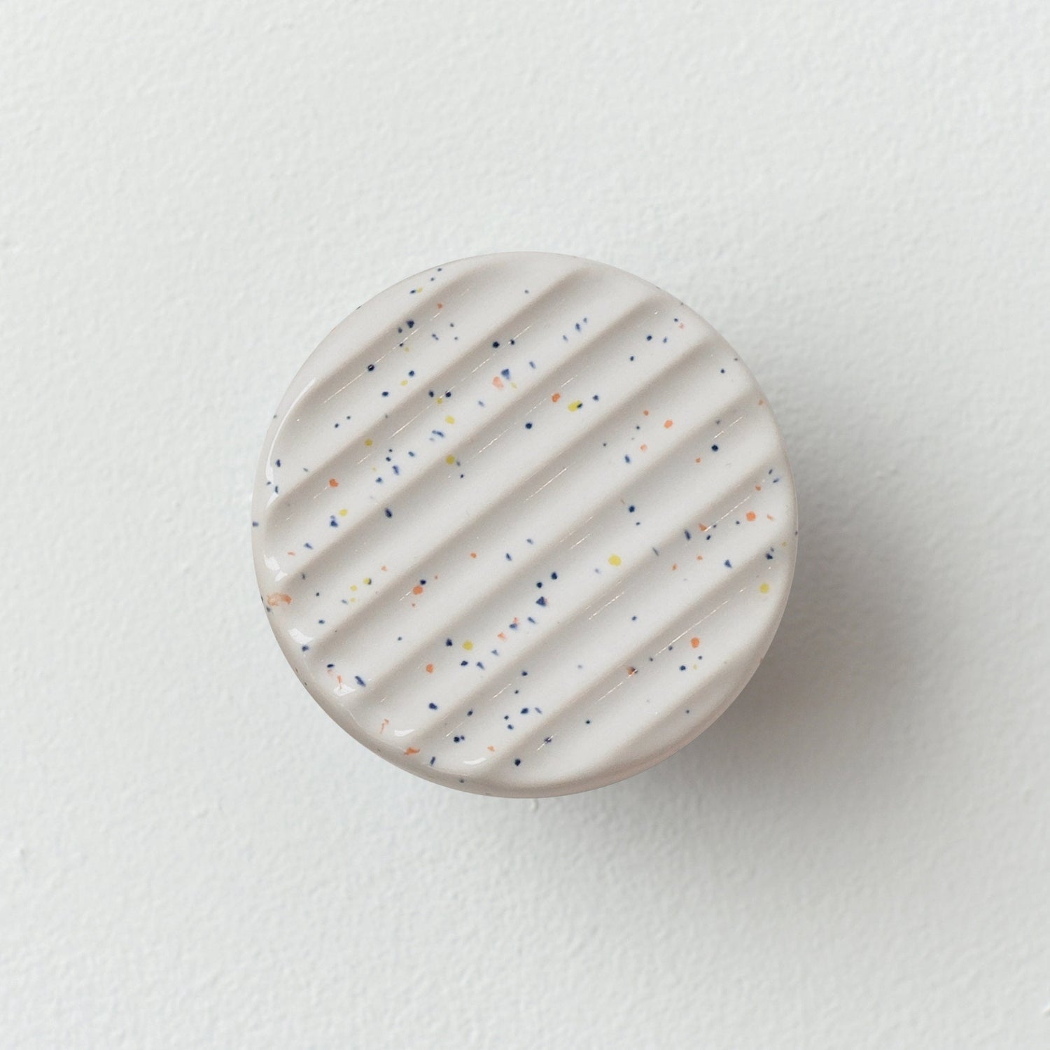 Misewell modern furniture Speckle Sequence coat hook - Fluted