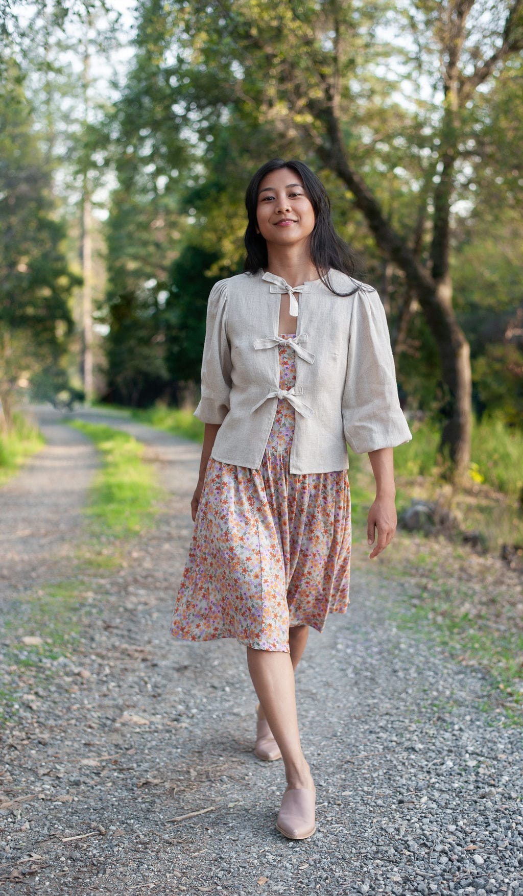 Field Day Top Poet Top in 100% Sand Linen