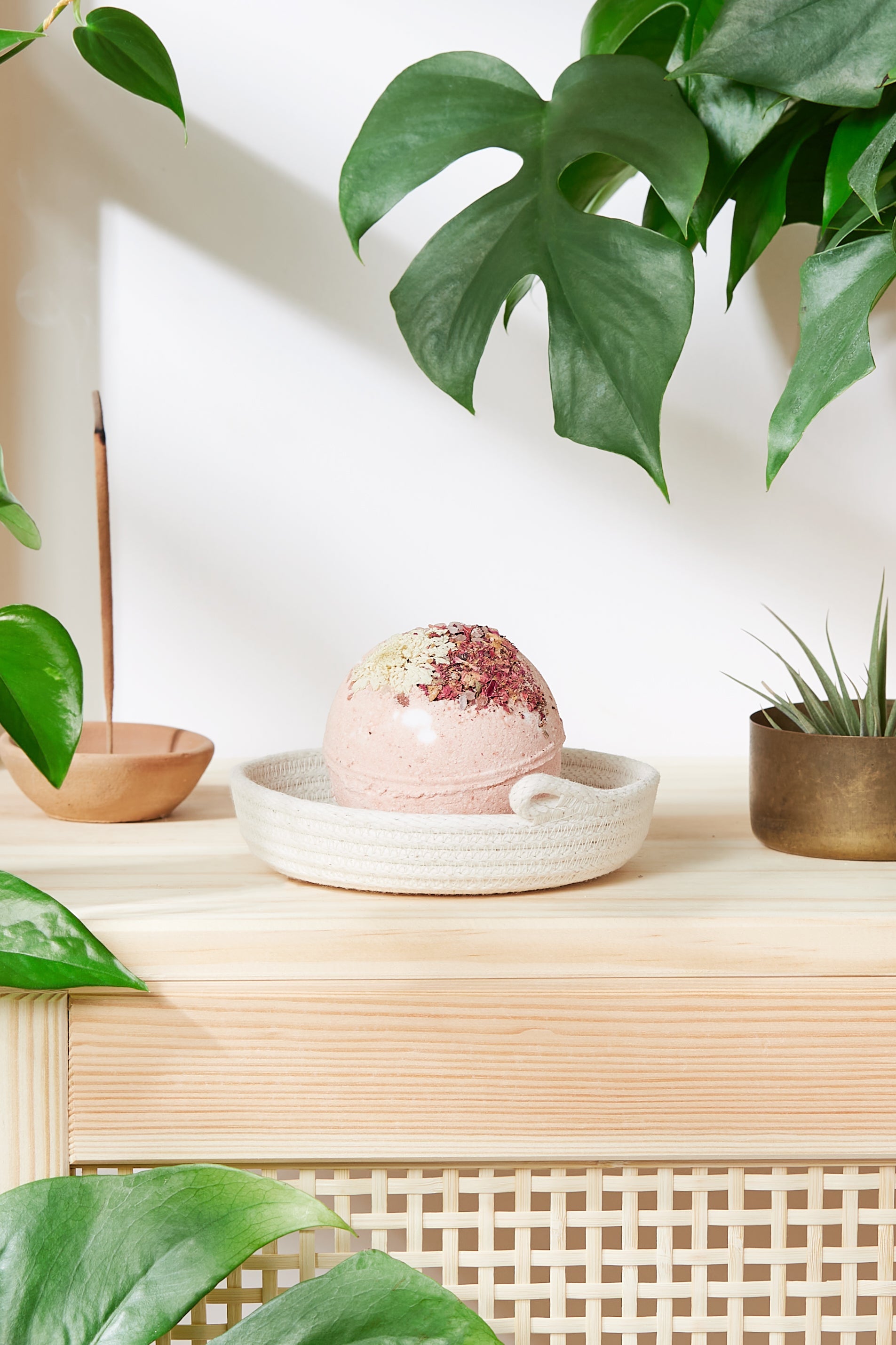 Crystal Bath Bomb