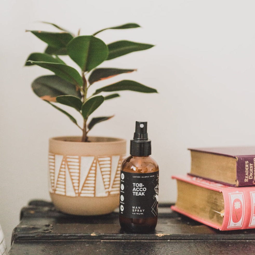 Broken Top Brands Linen Spray Tobacco Teak Man Spray