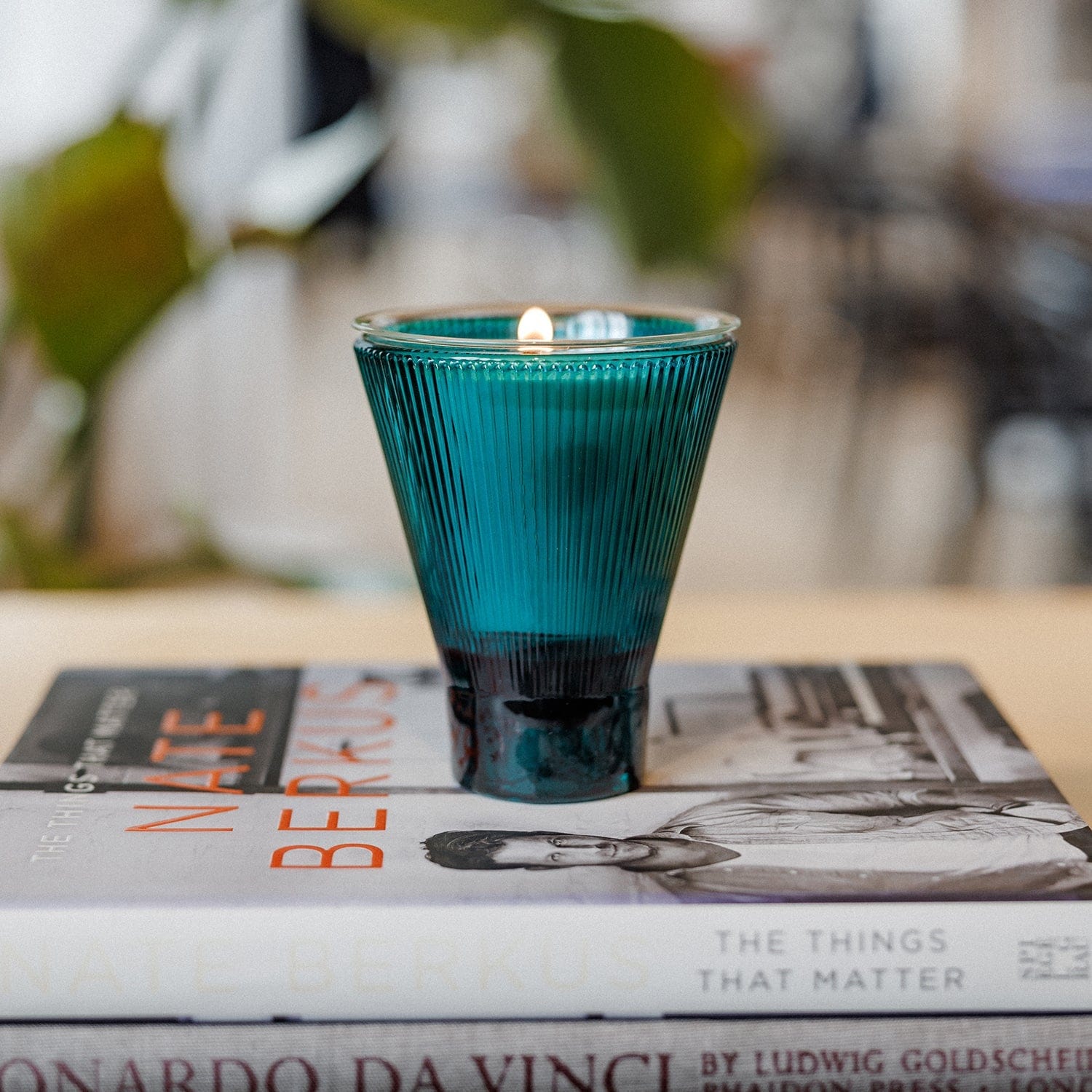 OZAIZ Teal / Oud &amp; Bergamot ZAI Candle - Oud &amp; Bergamot Bundle