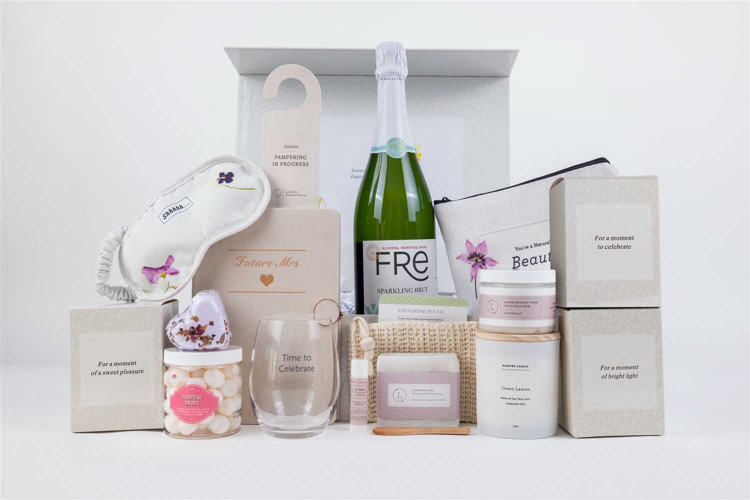 Lizush Gift set for new mom No Bride to be gift box, Bridal shower gift basket