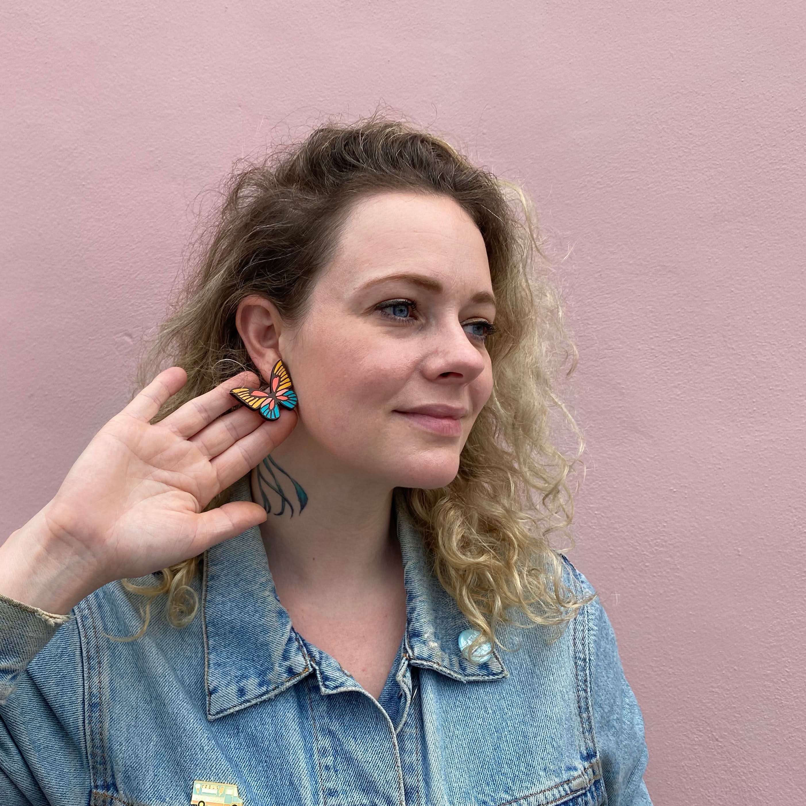 LE CHIC MIAMI Earrings 70s Butterfly Studs