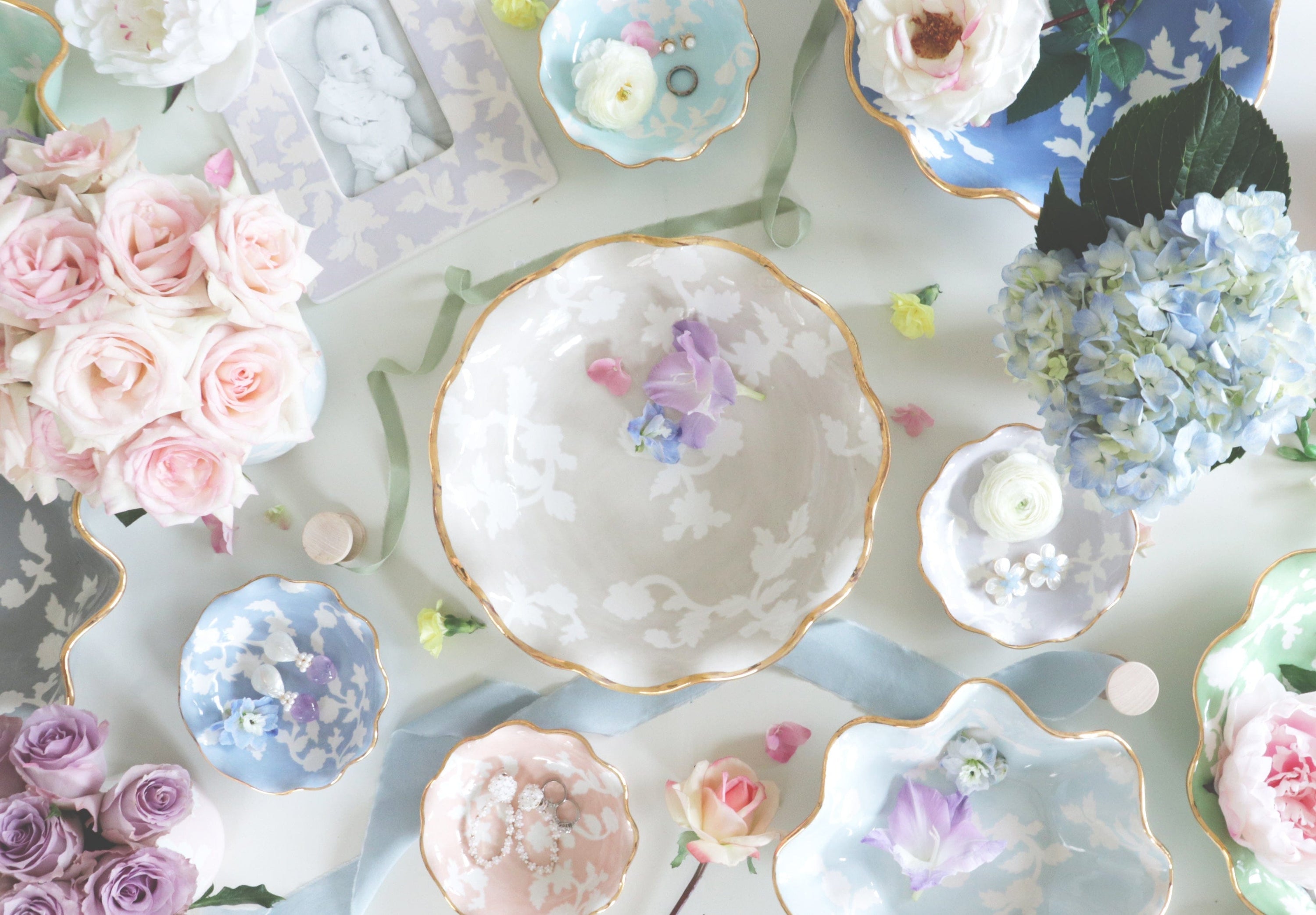 Ruby Clay Company Tray Chinoiserie Dreams Scalloped Bowls with 22K Gold Accent