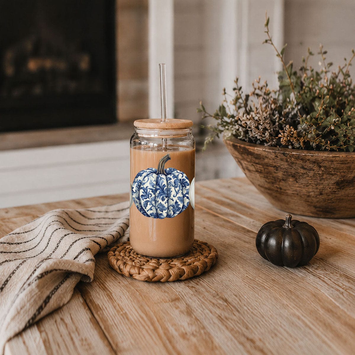 Gia Roma Travel Mug, Coffee Cup, Drinkware Chinoiserie Pumpkin 20oz