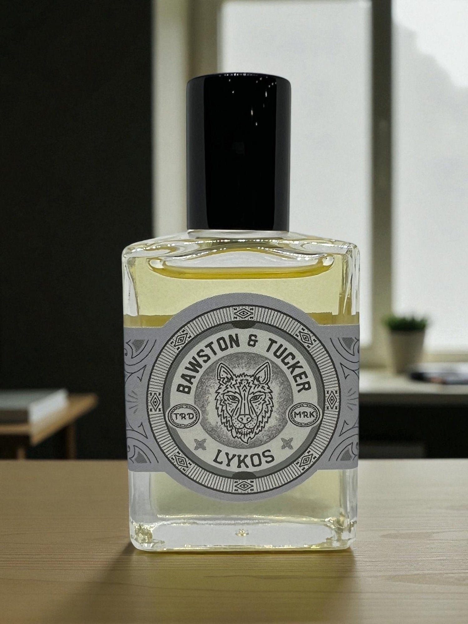 Cologne Oil - Lykos Signature Fragrance - Roll-on Cologne - 15 ML