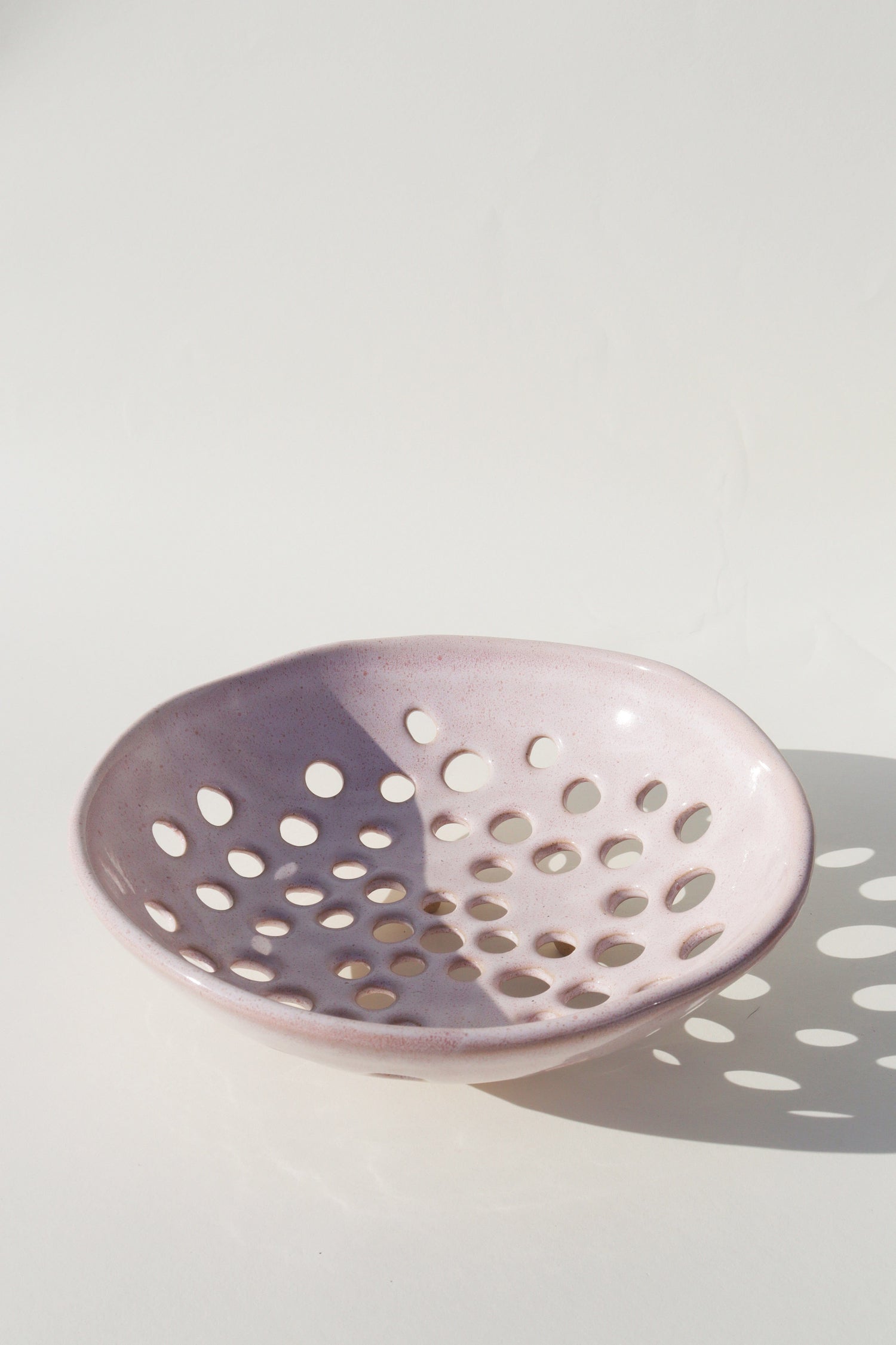 Glazed Garage Ceramics serveware Newland Colander | Seashell