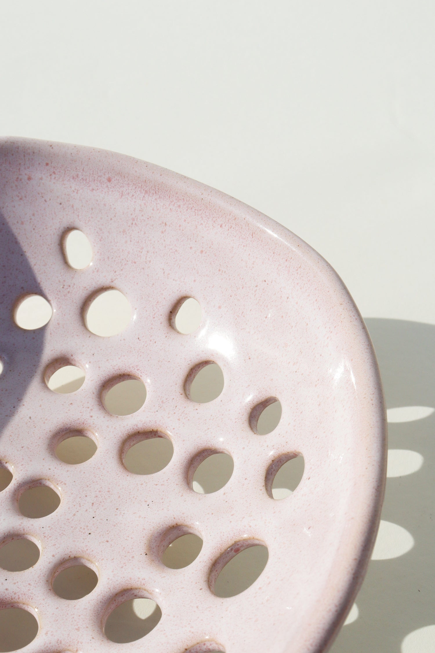 Glazed Garage Ceramics serveware Newland Colander | Seashell