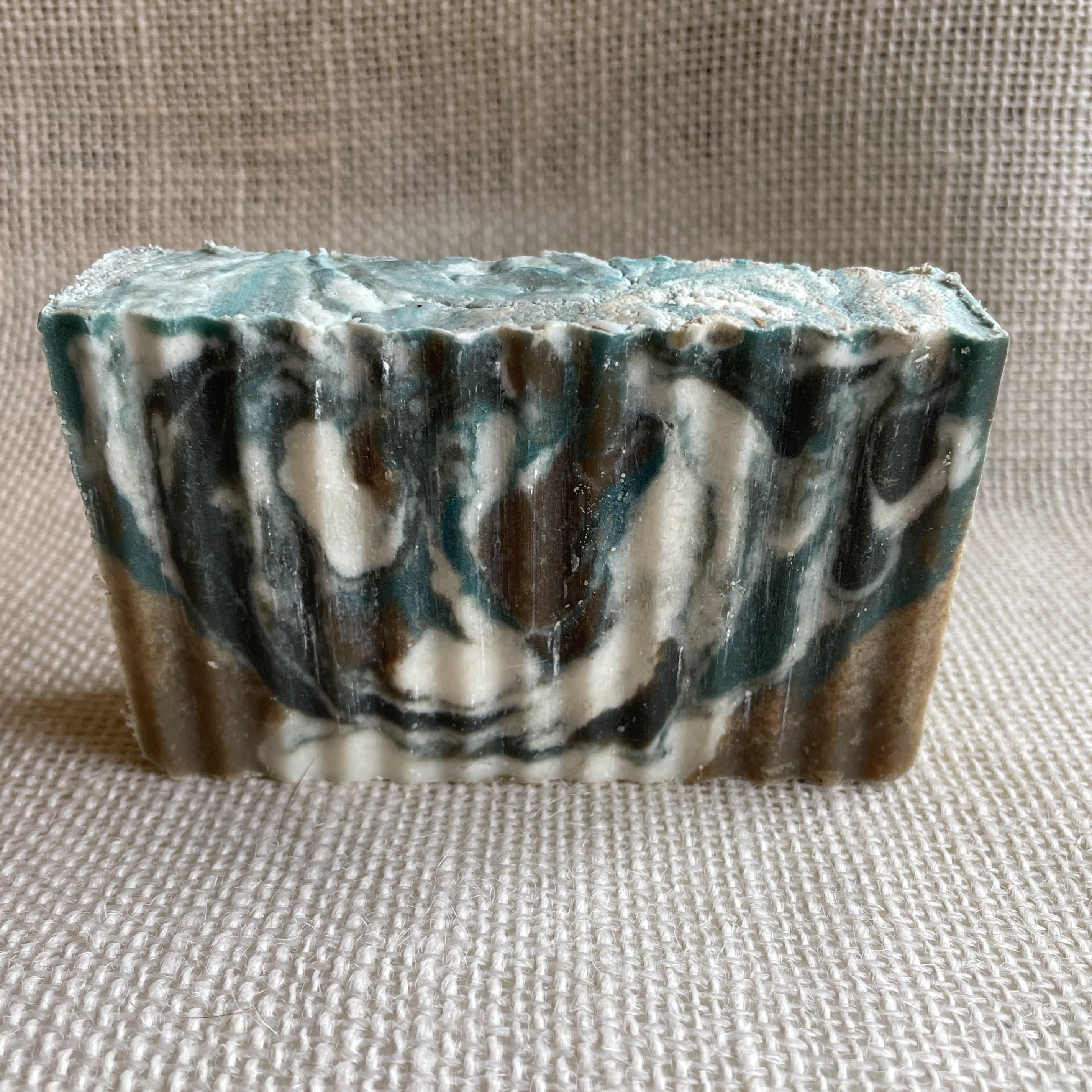 Creme de la Crop Goats Milk Soap - Juniper &amp; Bentonite Clay