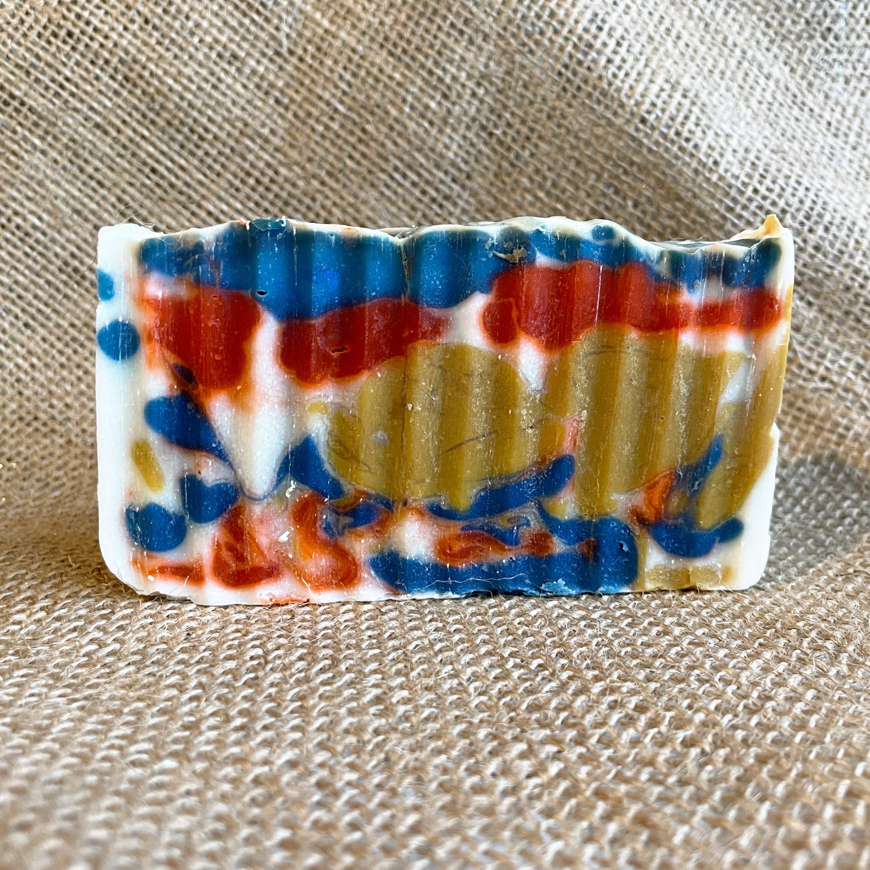 Creme de la Crop Soap - Love (Black Current &amp; Jasmine)