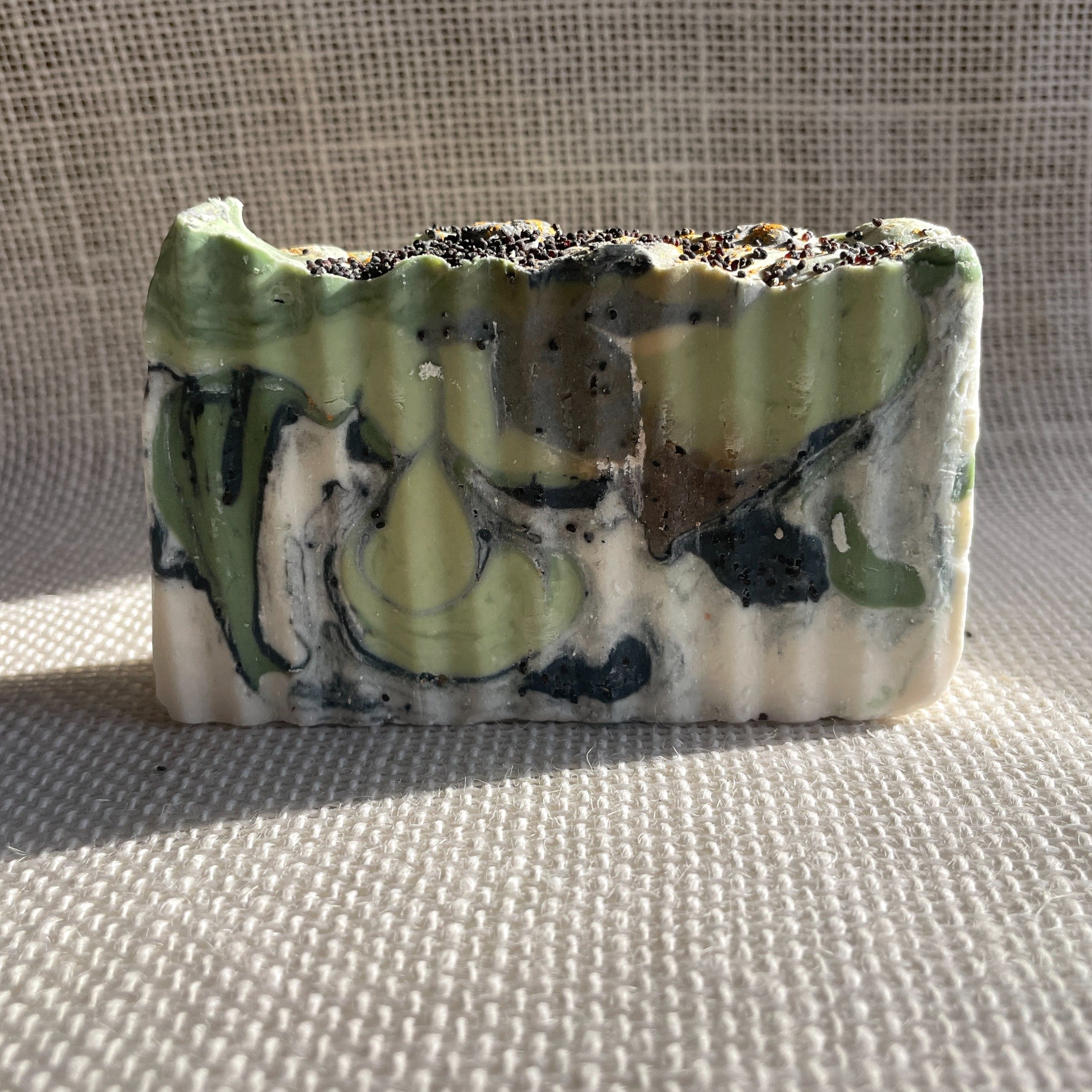 Creme de la Crop Soap - Tonka Bean, Oud (Exfoliating)
