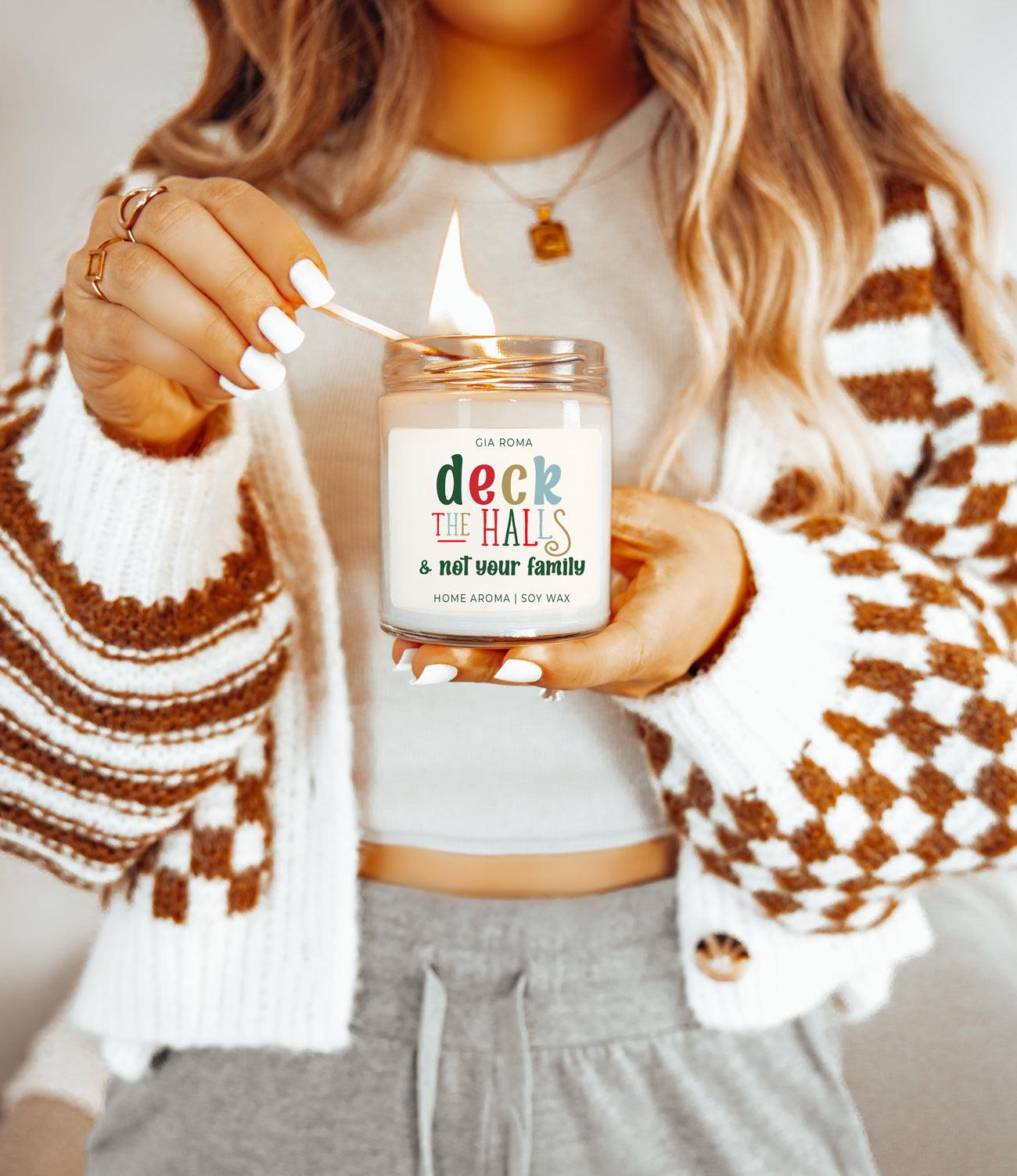 Gia Roma Candle Deck The Halls Candle