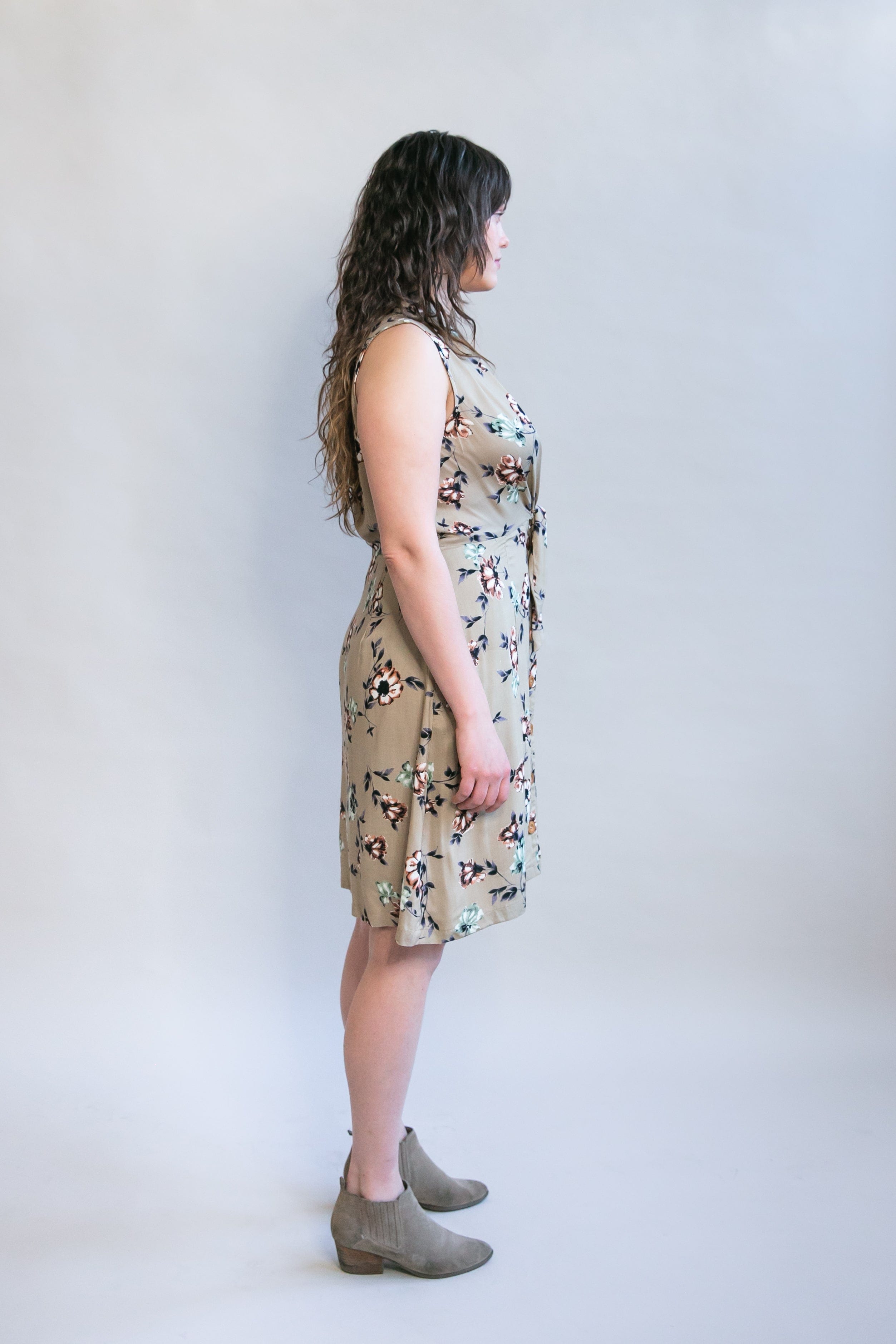 Field Day Dress Paloma Dress in Taupe Floral