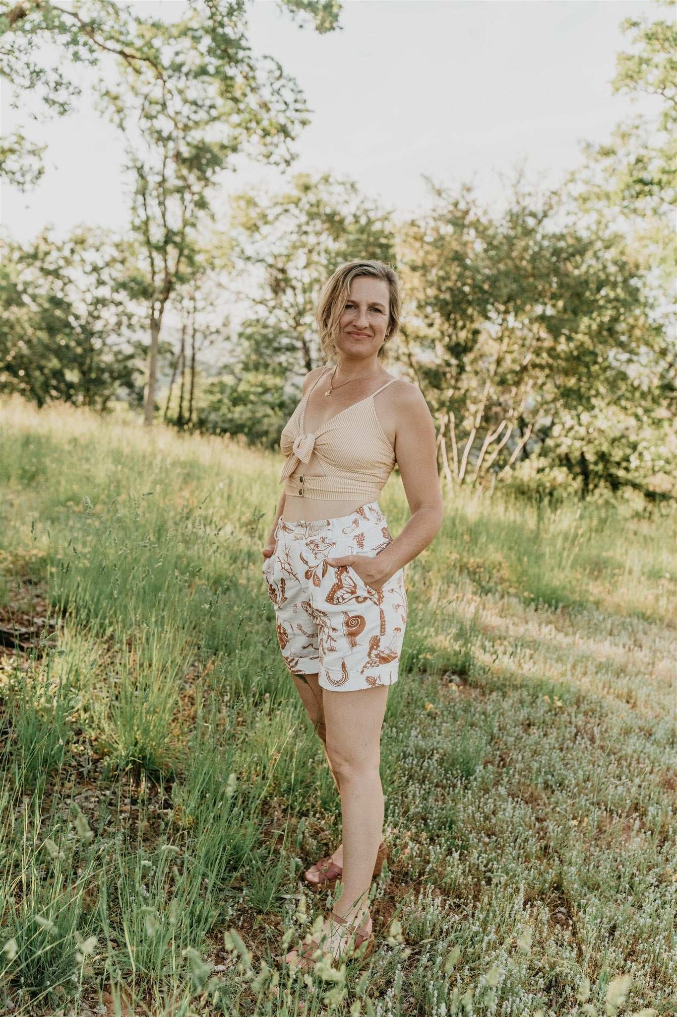 Field Day Shorts Perfect Shorts in Oat Woodland Wonder