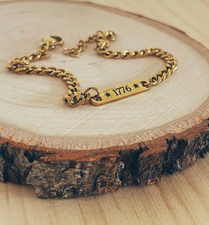 1776 Dainty  18K Gold PVD Stainless Steel Bracelet