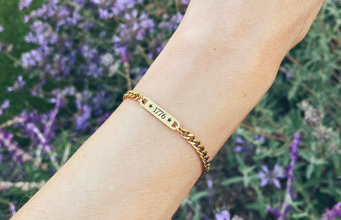 1776 Dainty  18K Gold PVD Stainless Steel Bracelet