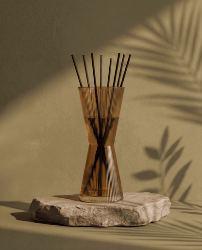 OZAIZ Citron / Cedar &amp; Black Cherry AIZ Reed Diffuser in Cedar &amp; Black Cherry