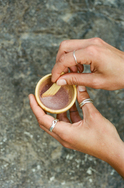 Circular Bodies With Bamboo Bowl Hibiscus Facial Grains