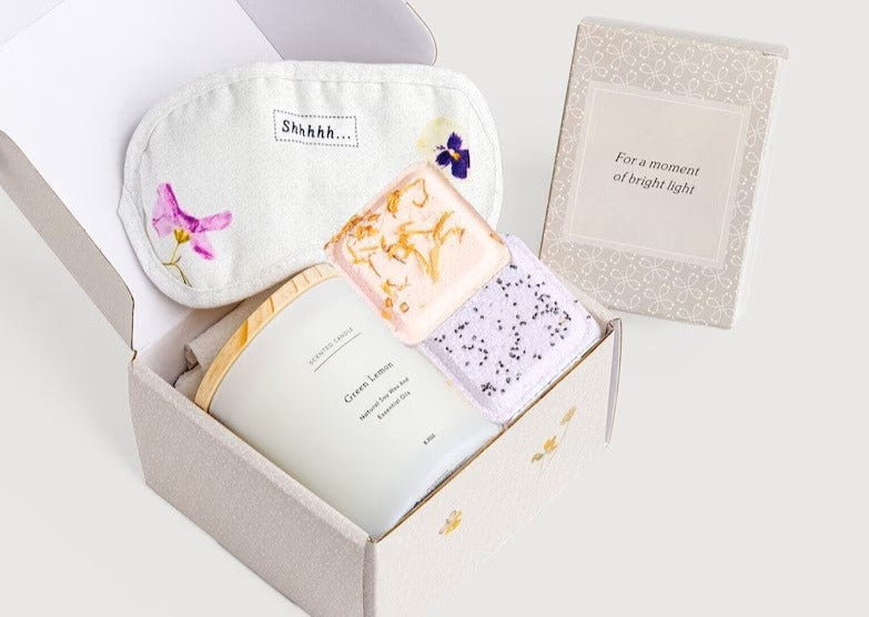 Candle Spa Gift Box,  Relaxing Package for Friend and family - My American Goods