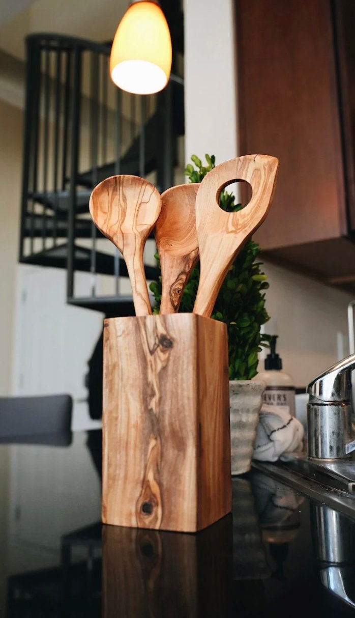 Olive Wood Spoon Set With Holder - My American Goods
