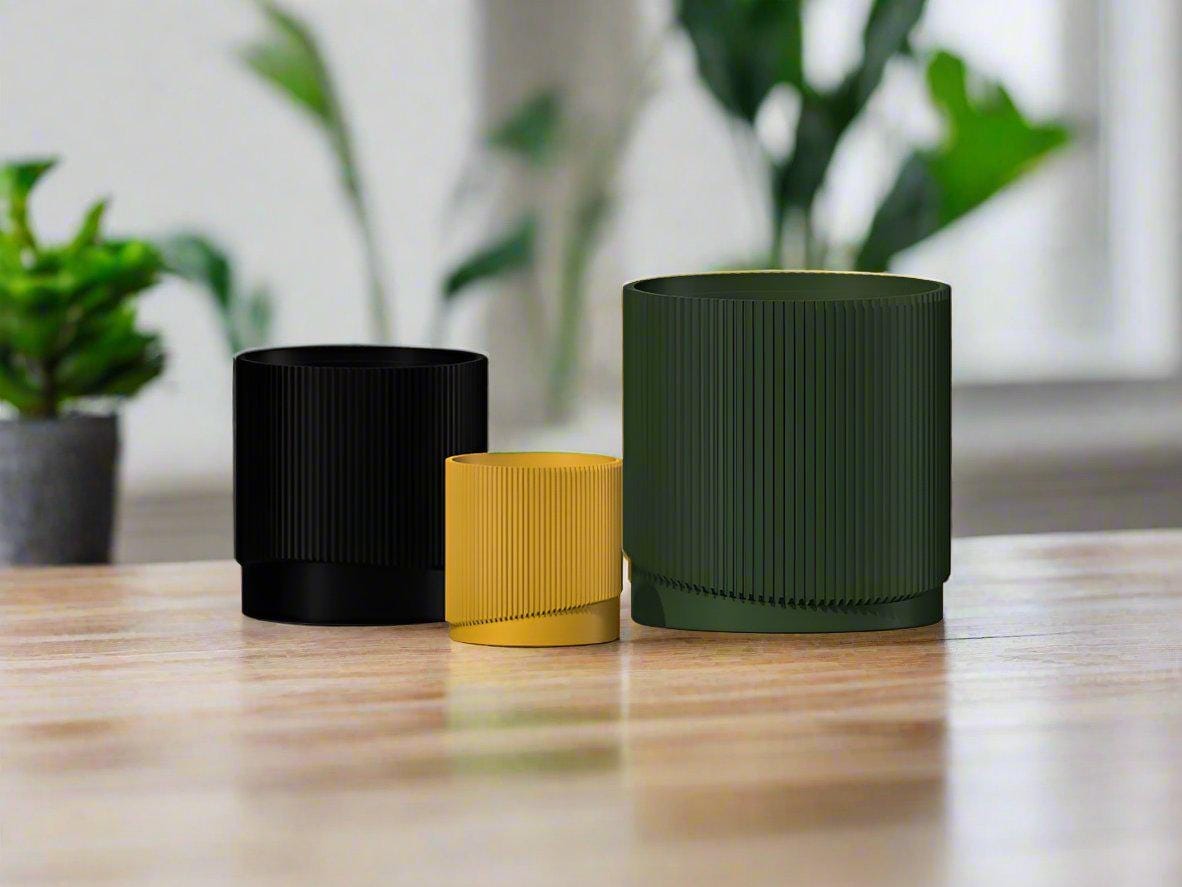 Rosebud HomeGoods Mid-Century Ribbed Planter with Drainage and Saucer in Multiple Colors, 3D Printed Planter with Unique Modern Design, Lightweight, Wave