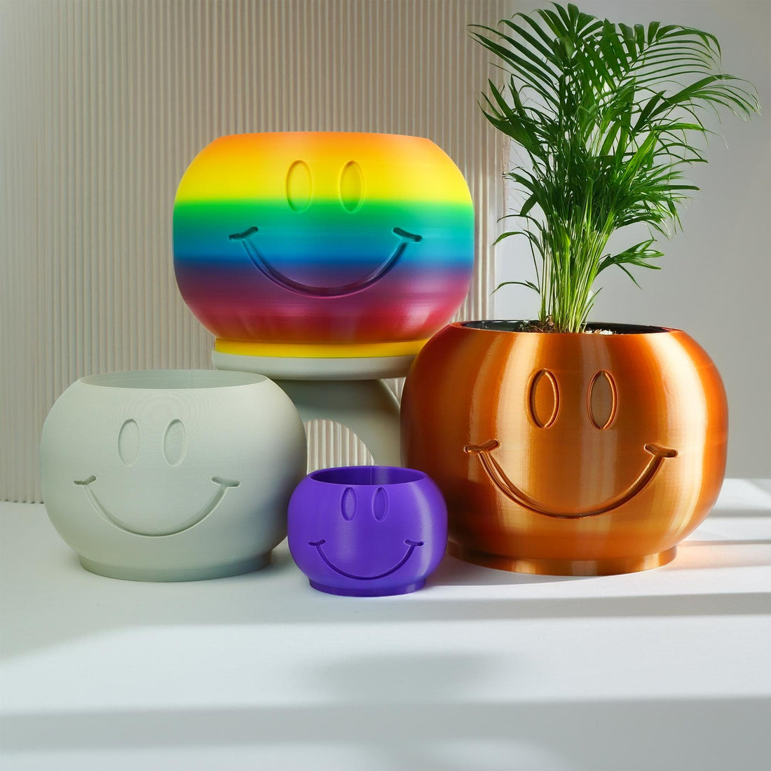 Happy Sprout Smiley Face Plant Pot with Drainage and Drip Tray – Cute Ghibli Decor Planter | Kawaii Hypebeast Pots for Plants | Cubicle &amp; Classroom Decor