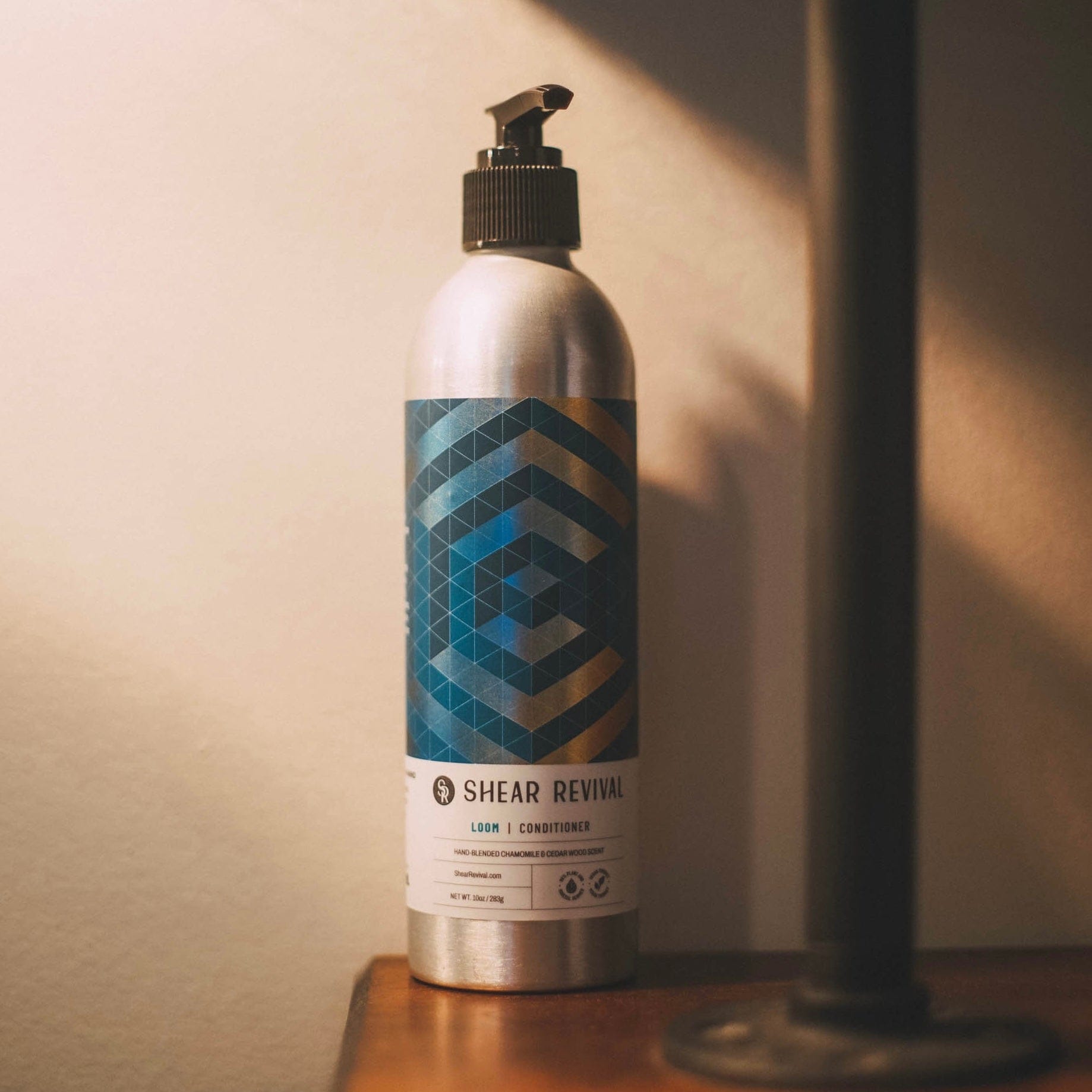 SHEAR REVIVAL Pomade Loom Conditioner