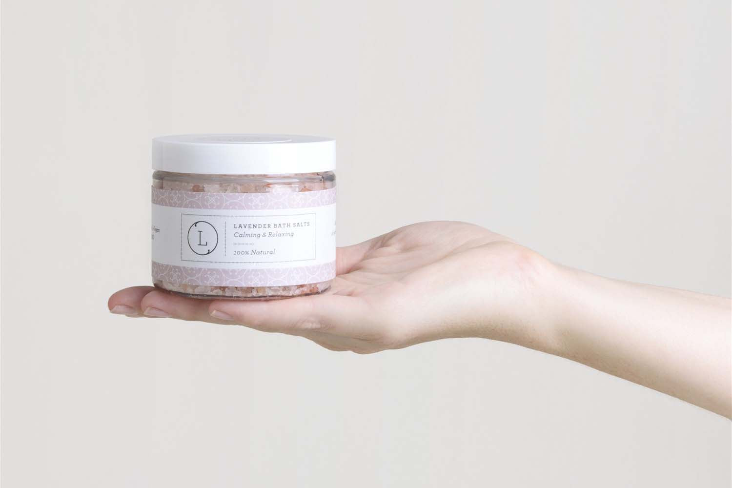 CBD Lavender Natural Bath Salt Soak with CBD. Made with Dead sea, Epsom and Himalayan salts - My American Goods