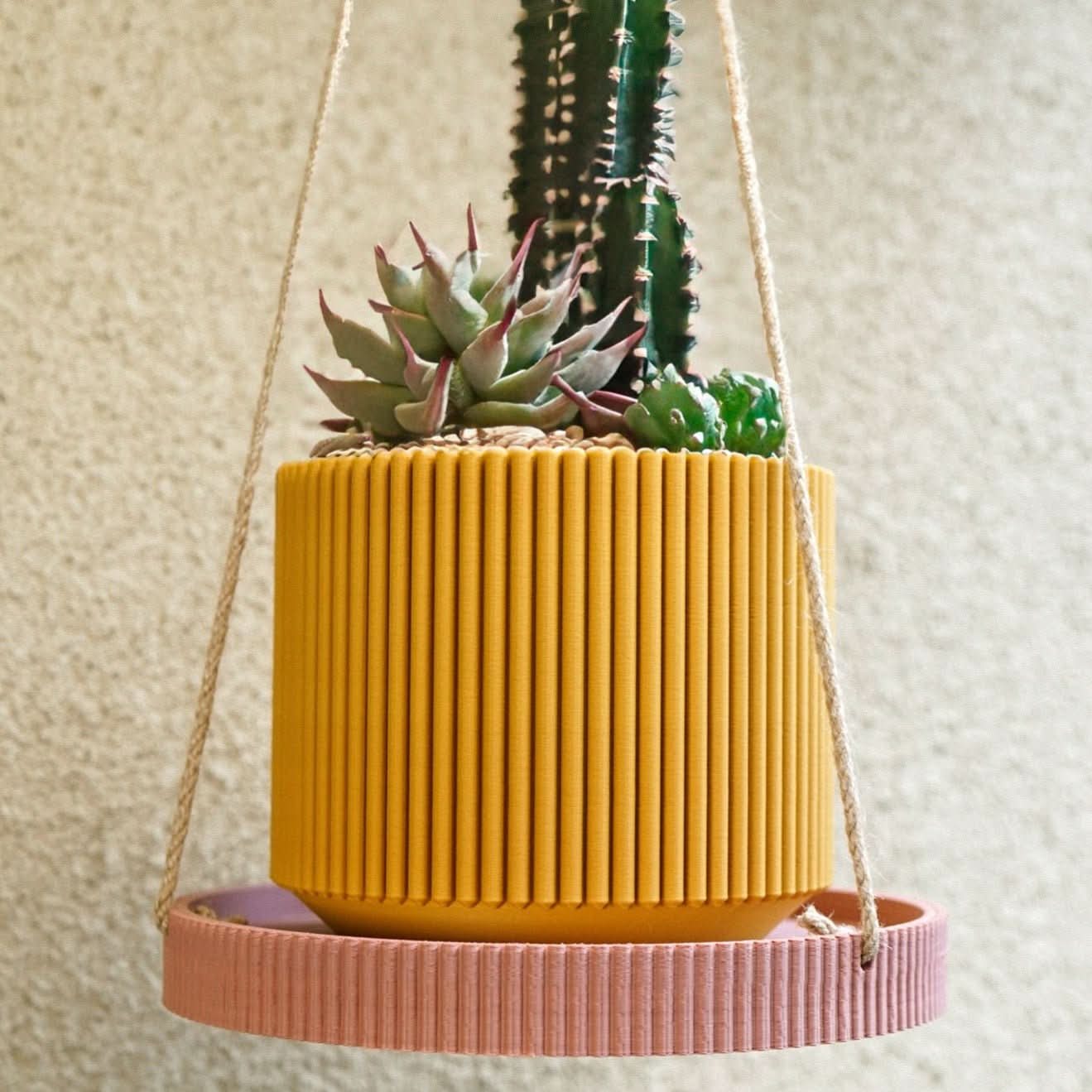 Rosebud HomeGoods Pots &amp; Planters Mid-Century Ribbed Planter