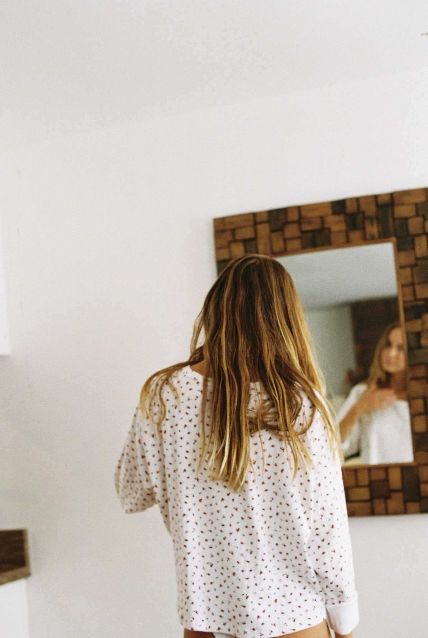 Mid-Summer Floral Pullover - Red