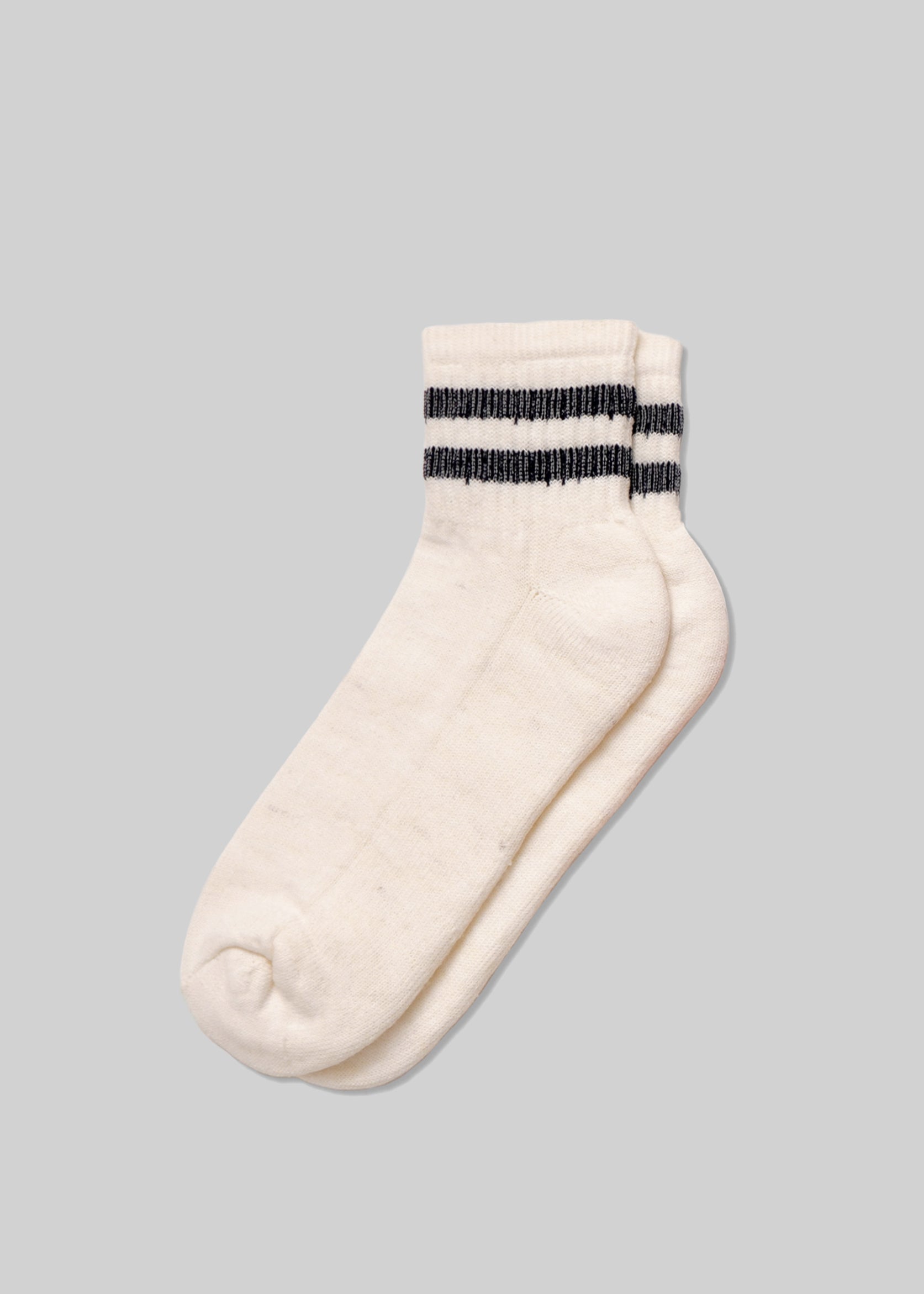 American Trench Socks Natural w/ Navy / One Size Merino Activity Quarter Crew