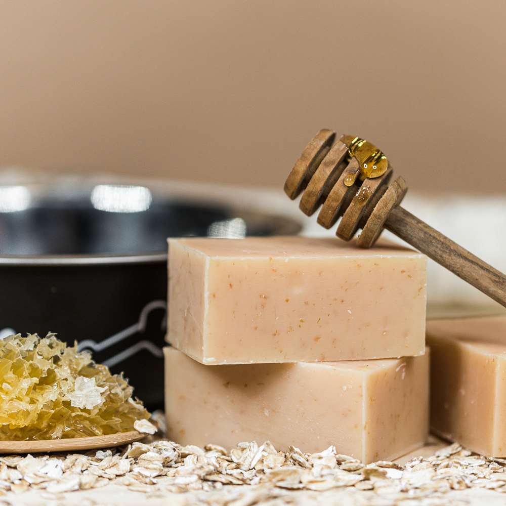 Dog Shampoo: Honey &amp; Oats