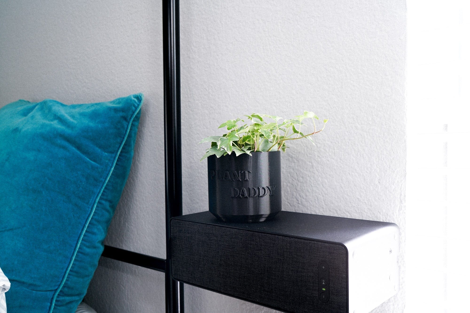 Rosebud HomeGoods Pots &amp; Planters Plant Daddy Planter