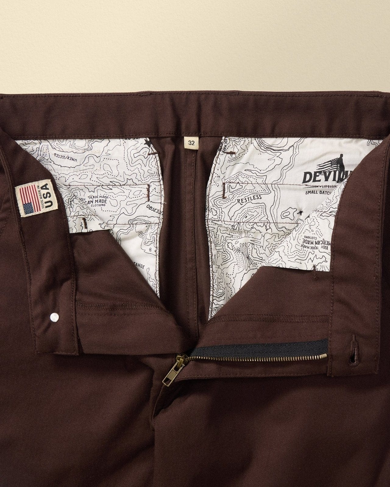 Devium Bottoms Workhorse Chino Pant
