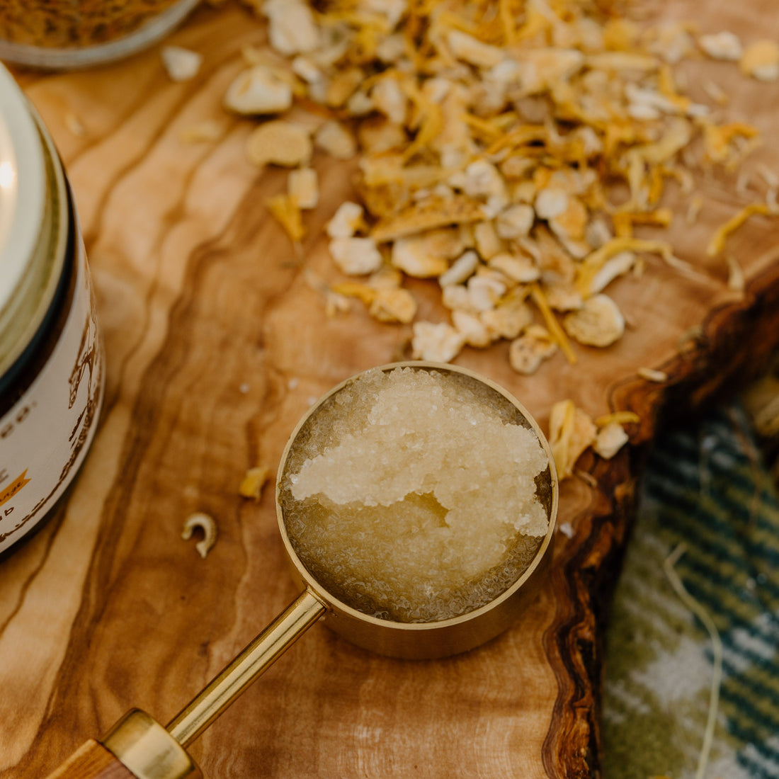 The Prairie - Organic Calendula &amp; Sweet Orange Exfoliating Face Scrub - My American Goods