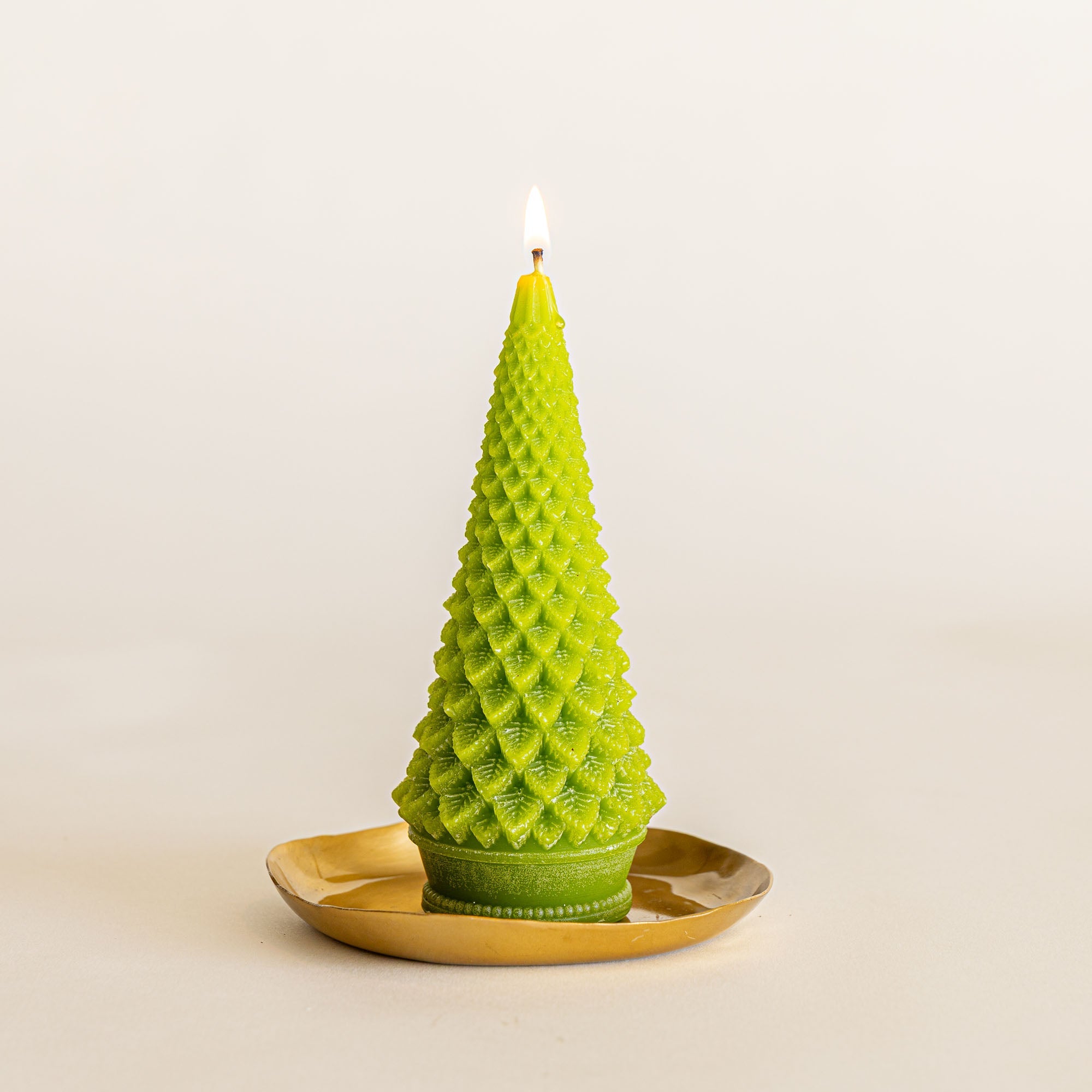 Accent Sculpted Tree Candle - Winterberry Frost