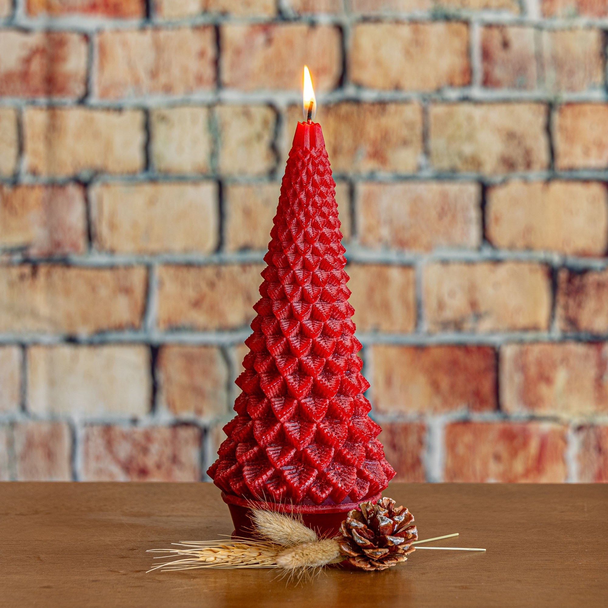 Signature Sculpted Tree Candle - Spicy Apple