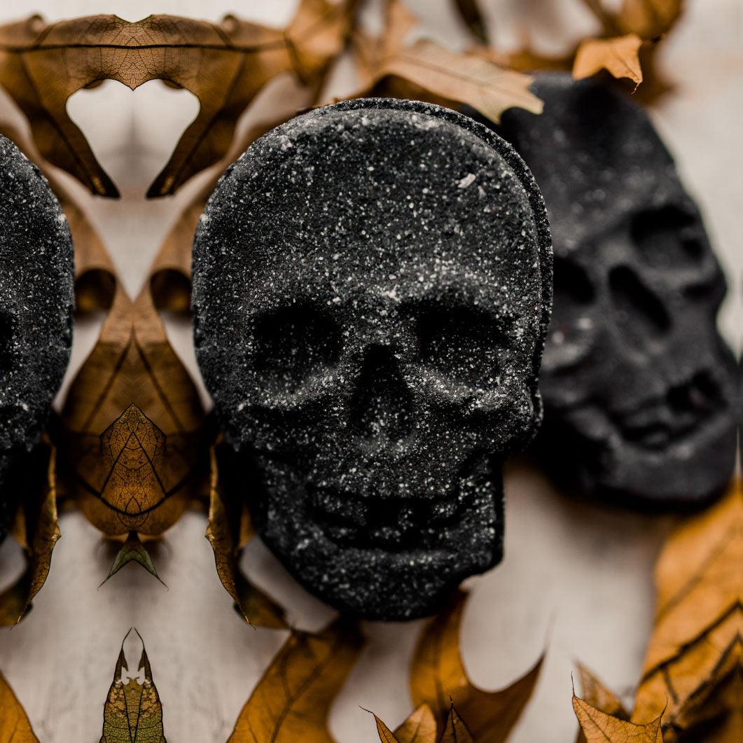 Gia Roma Fall Halloween Skull Bath Bomb 5oz