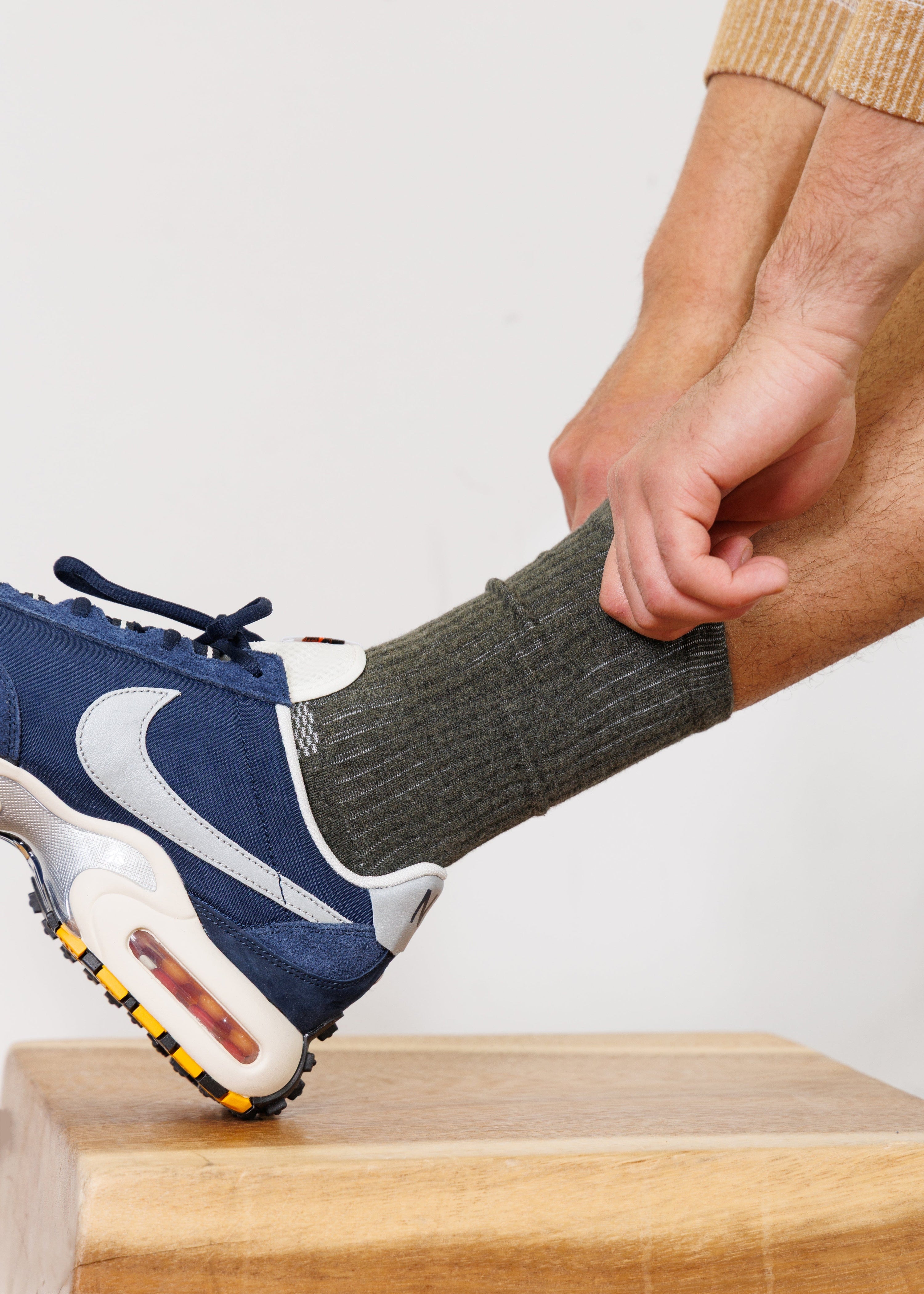 American Trench Socks The Statement Crew in Cashmere
