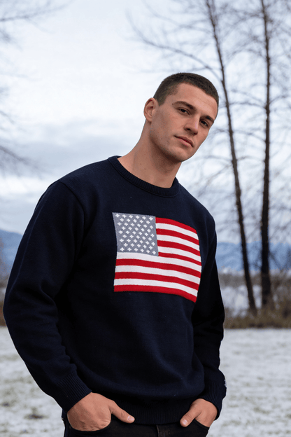 Boathouse unisex crew neck sweatshirt Unisex American Flag Knit Crew
